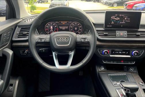 2018 Audi Q5 2.0T Premium Plus