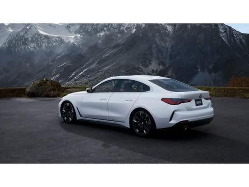 Mineral White Metallic 2026 BMW 430 Gran Coupe i