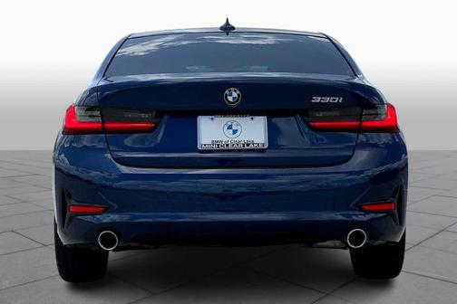 2021 BMW 330 i
