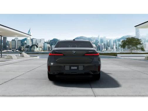 Dravit Grey Metallic 2026 BMW 760 xDrive