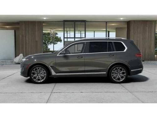 Gray 2026 BMW X7 xDrive40i