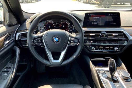 2017 BMW 540 i