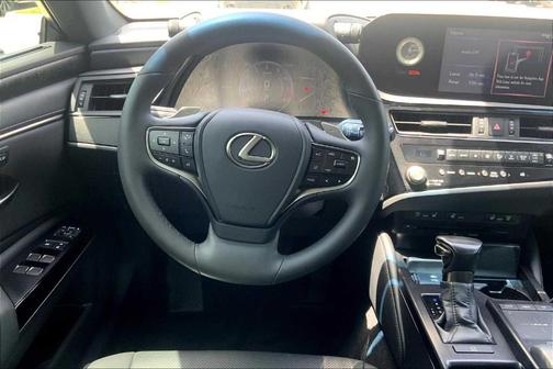 2022 Lexus ES 350 Base
