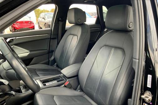 2021 Audi Q3 40 Premium
