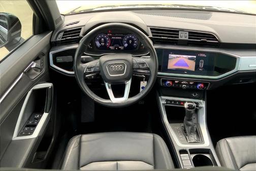 2021 Audi Q3 40 Premium