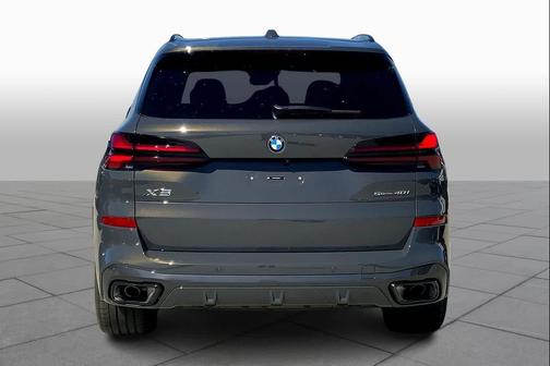 Gray Metallic 2026 BMW X5 sDrive40i
