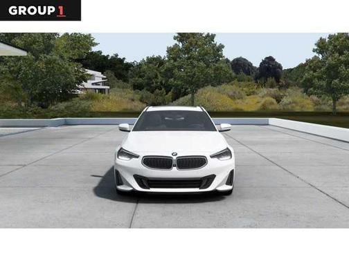 2025 BMW 230 i