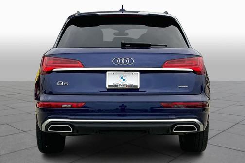 2023 Audi Q5 45 S line Prestige