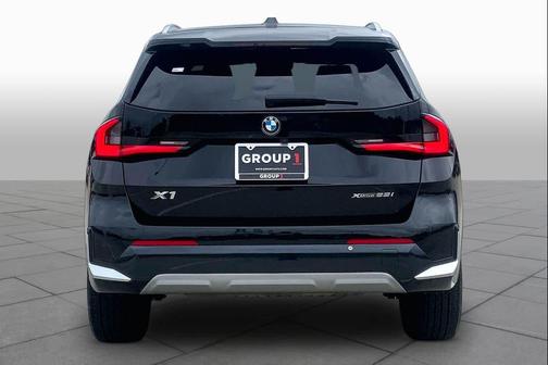 Black Sapphire Metallic 2024 BMW X1 xDrive28i