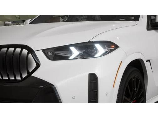 2026 BMW X6 xDrive40i