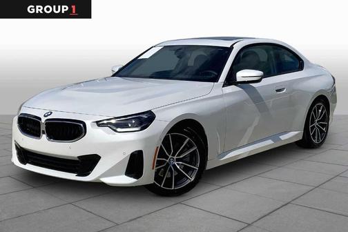 Mineral White Metallic 2024 BMW 230 i