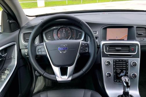 Twilight Bronze Metallic 2017 Volvo V60 Cross Country T5