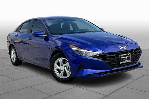 2023 Hyundai ELANTRA SE