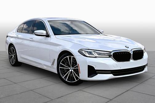 Mineral White Metallic 2023 BMW 530 i