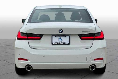 2024 BMW 330 i