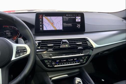 Skyscraper Gray Metallic 2023 BMW 530 i