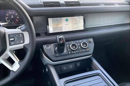 Eiger Grey Metallic 2020 Land Rover Defender 110 HSE