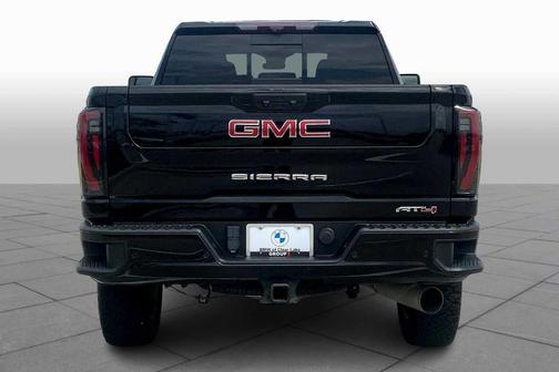 2024 GMC Sierra 2500 AT4