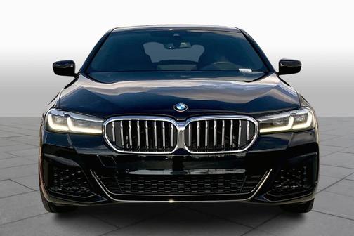 2022 BMW 540 i
