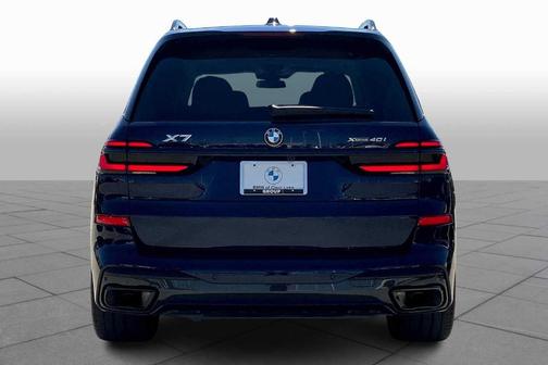 2024 BMW X7 xDrive40i