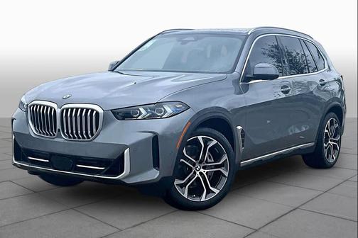 Skyscraper Grey Metallic 2026 BMW X5 xDrive40i