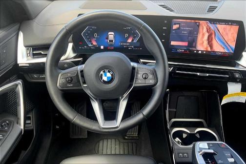 2025 BMW X2 xDrive28i