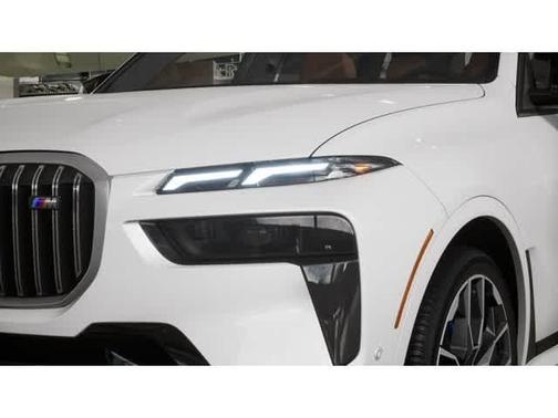 2026 BMW X7 M60i