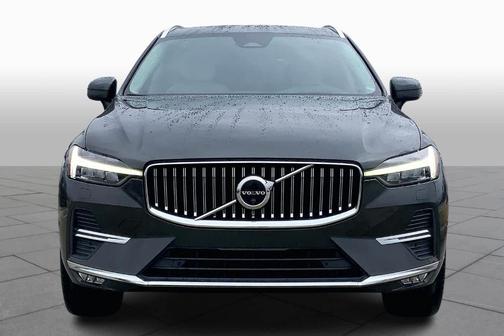 2022 Volvo XC60 B5 Inscription