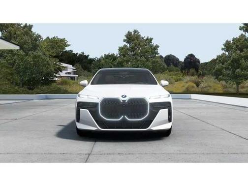White 2026 BMW 750e xDrive