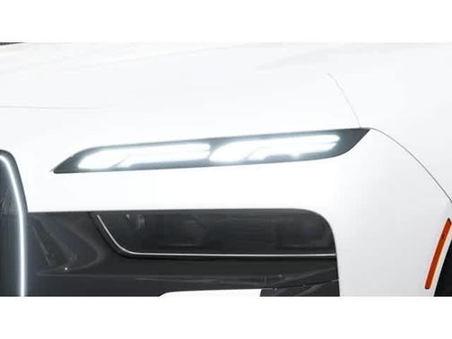 White 2026 BMW 750e xDrive