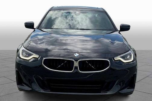 2024 BMW 230 i