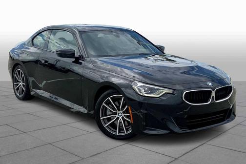 2024 BMW 230 i