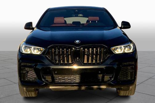 2022 BMW X6 M50i