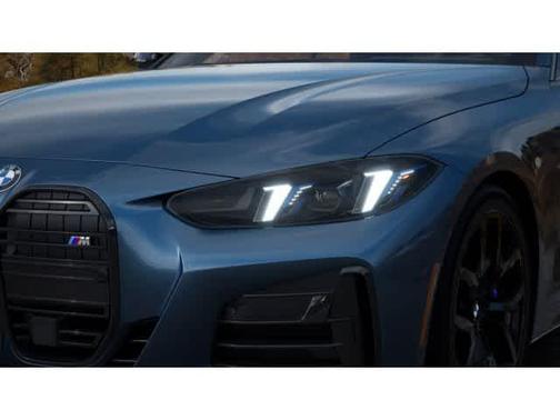 Arctic Race Blue Metallic 2027 BMW M440 i