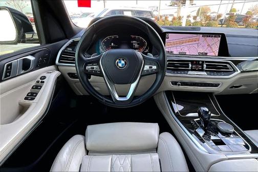 Black Sapphire Metallic 2020 BMW X5 sDrive40i