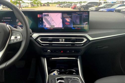 2024 BMW 330 i