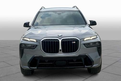 2024 BMW X7 M60i