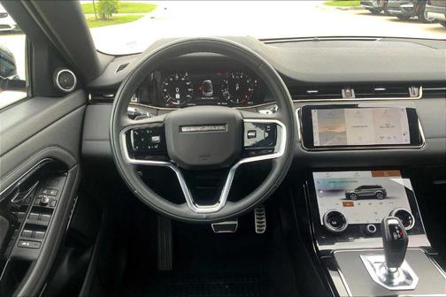 2022 Land Rover Range Rover Evoque R-Dynamic SE