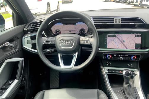 2022 Audi Q3 45 S line Premium Plus