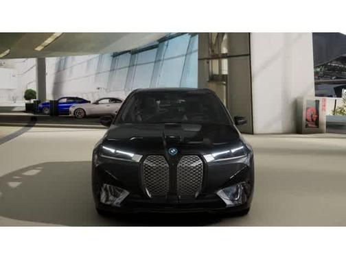 2025 BMW iX xDrive50