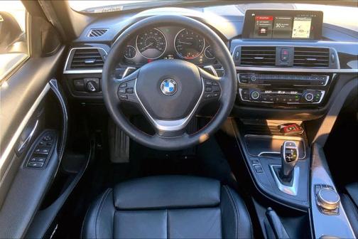 2018 BMW 330 i