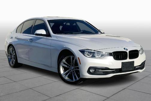2018 BMW 330 i