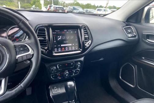 White Clearcoat 2019 Jeep Compass Limited