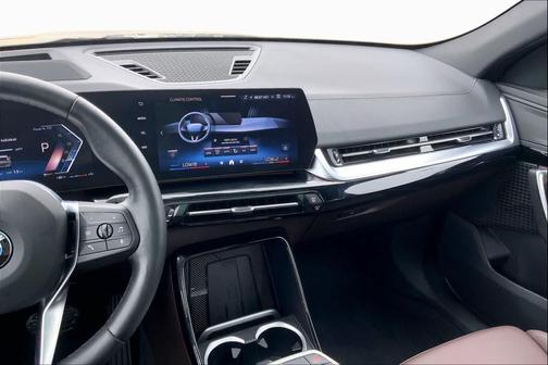 Gray Metallic 2025 BMW X2 xDrive28i
