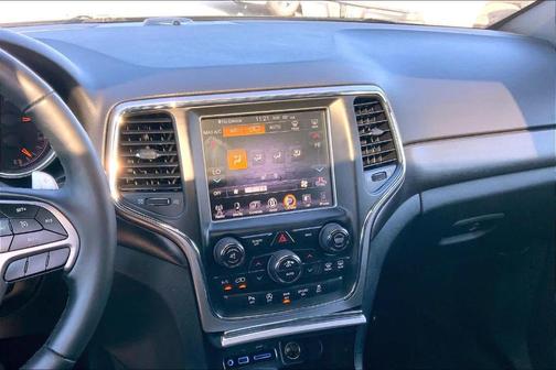 2017 Jeep Grand Cherokee Altitude