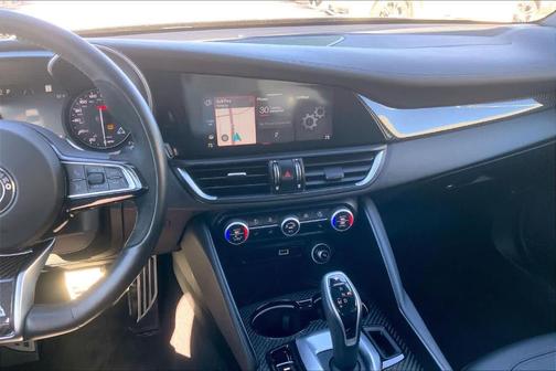 2023 Alfa Romeo Giulia Quadrifoglio