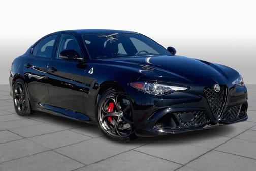 2023 Alfa Romeo Giulia Quadrifoglio
