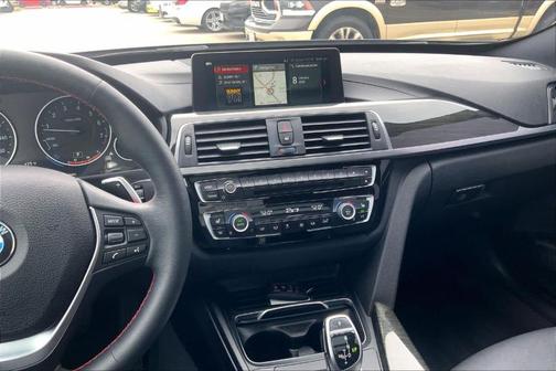 2018 BMW 330 Gran Turismo i xDrive