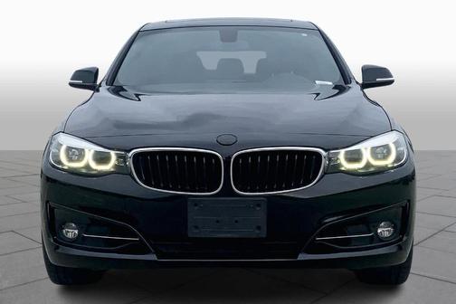 2018 BMW 330 Gran Turismo i xDrive