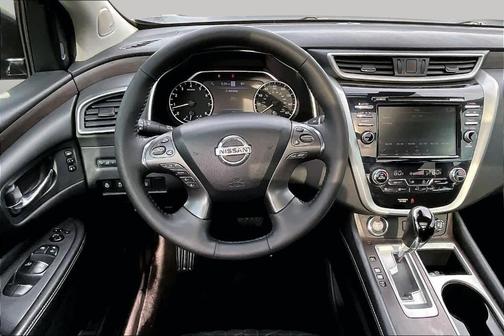 Magnetic Black Pearl 2019 Nissan Murano Platinum